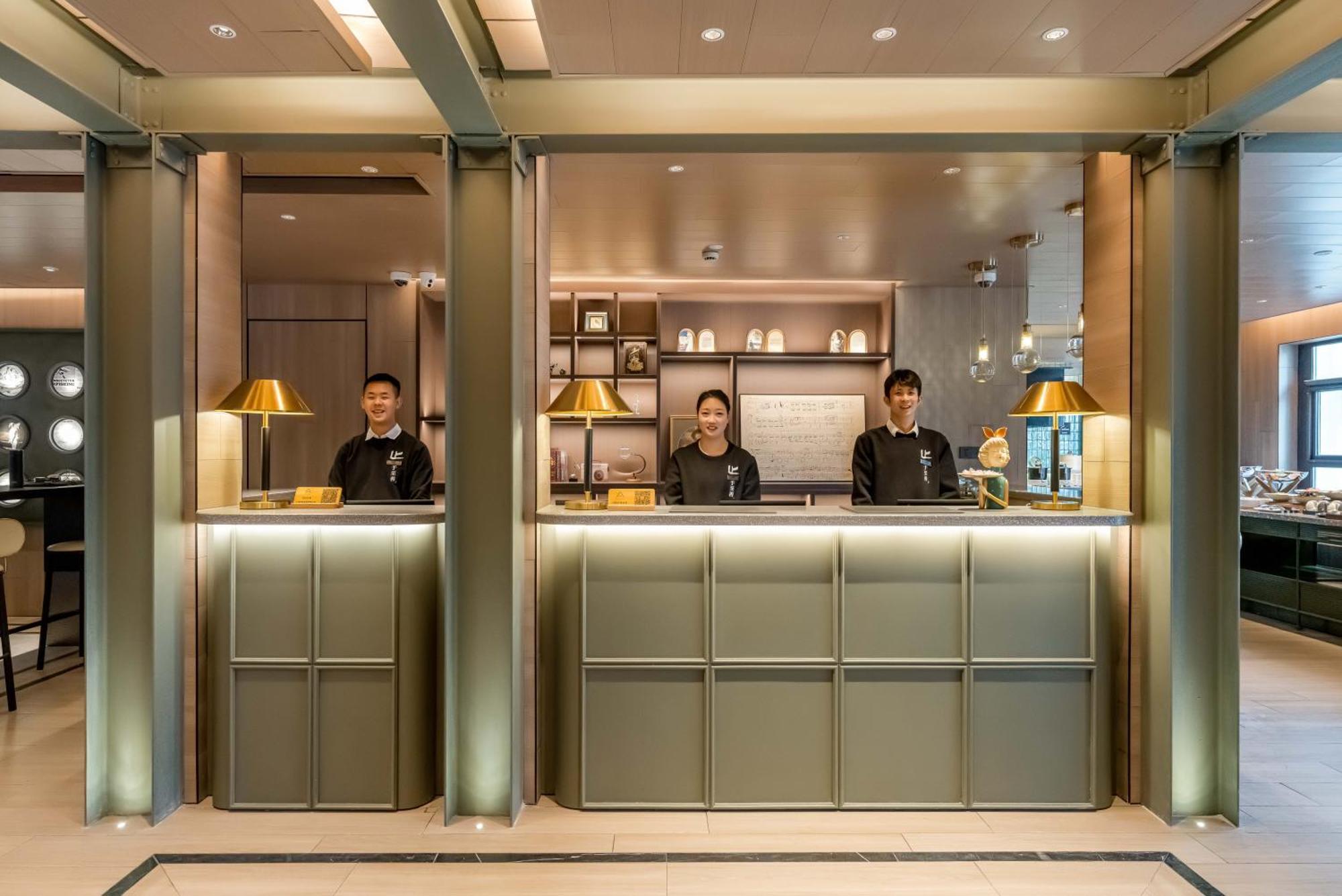 Atour Hotel Shanghai World Expo West Gaoke Road エクステリア 写真